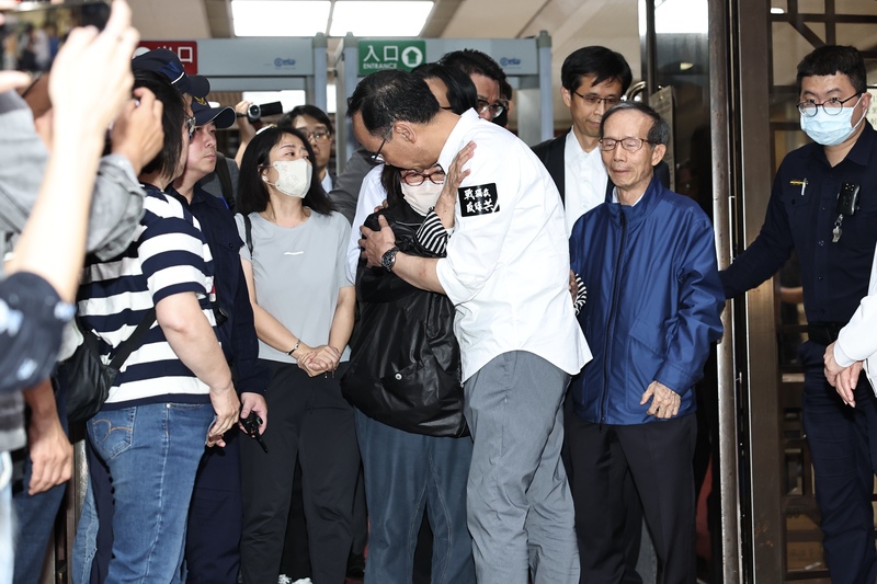 國民黨台北市黨部主委黃呂錦茹涉幽靈連署案，25日重開覊押庭。圖/中央社