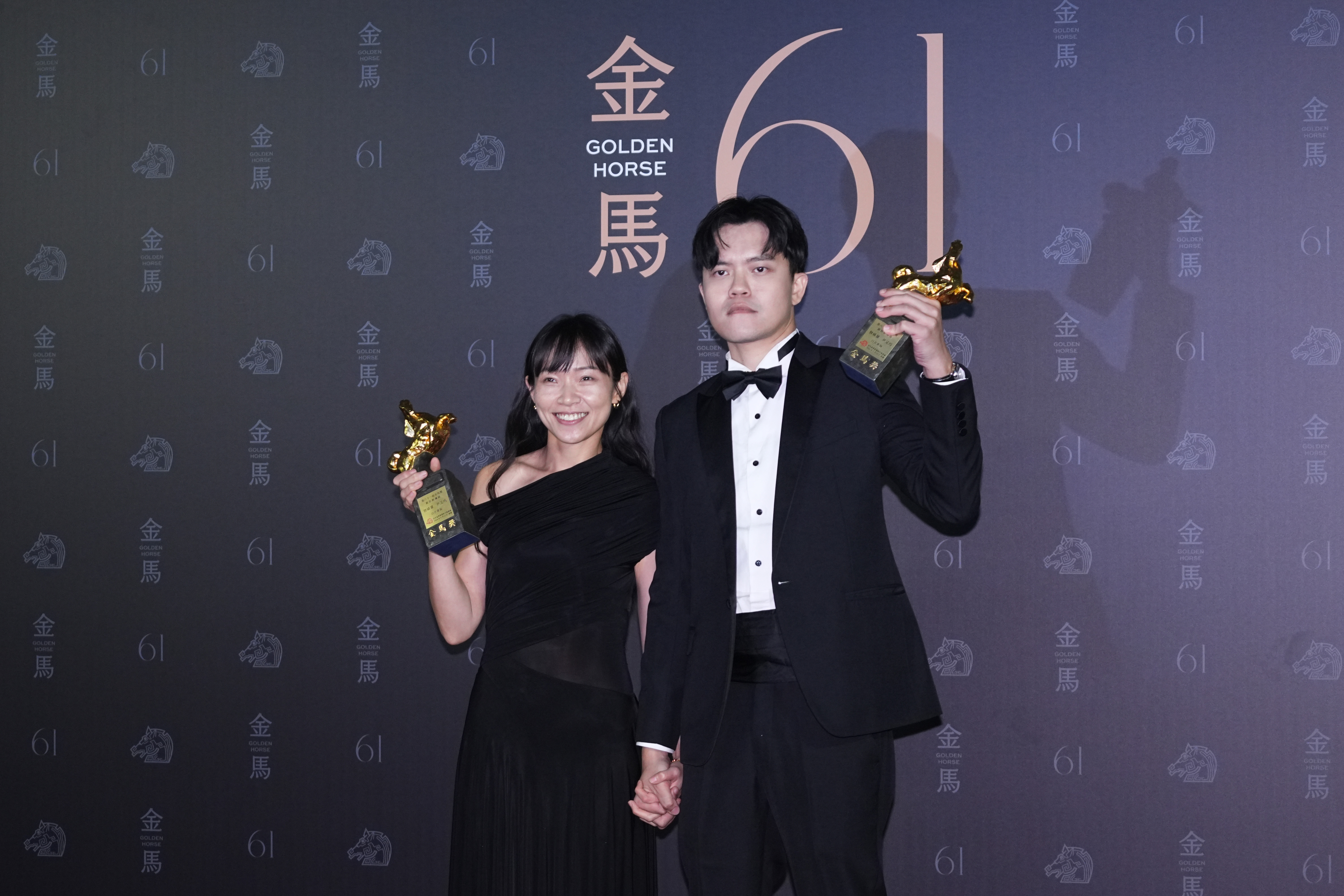 曾威量、尹又巧以《白衣蒼狗》 拿下最佳新導演。圖/陳思豪、梁鴻欣攝