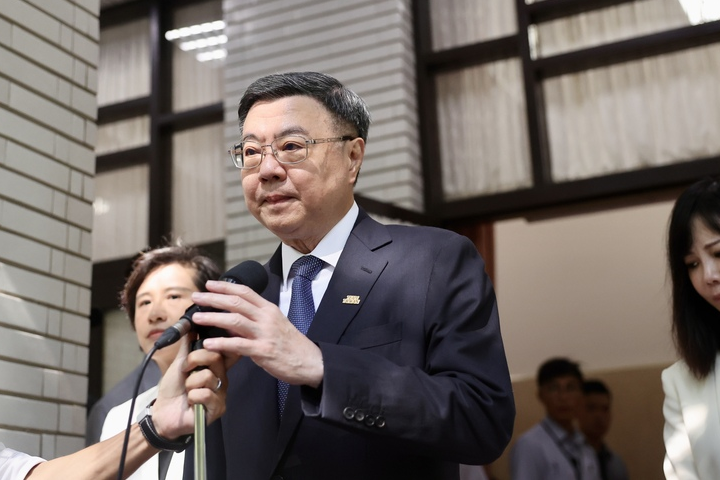 傳邱泰源拒辭還求見賴清德 卓榮泰：本周完成人事改組 邱本人回應了！ 
