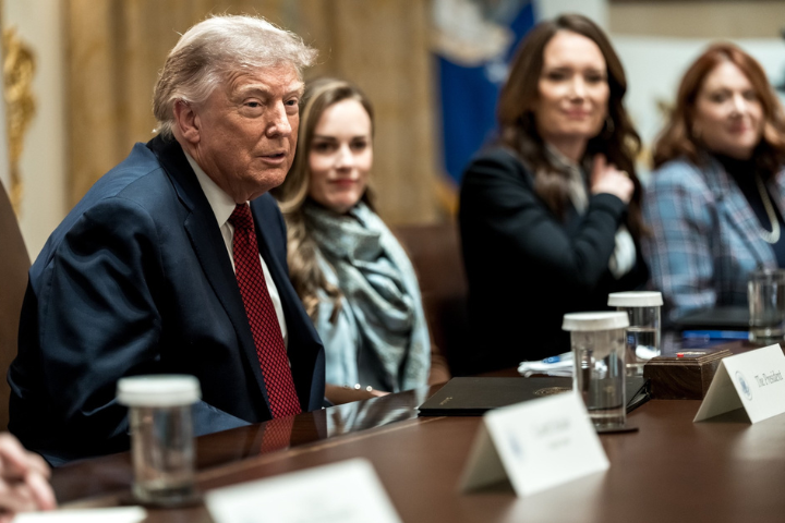 介入華納兄弟探索競購戰　川普點名：應包括出售CNN