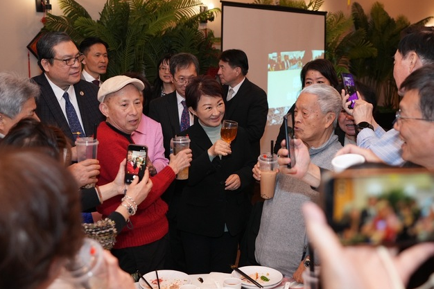 出席波士頓僑宴　盧秀燕：領導人應拿出態度解決內部衝突