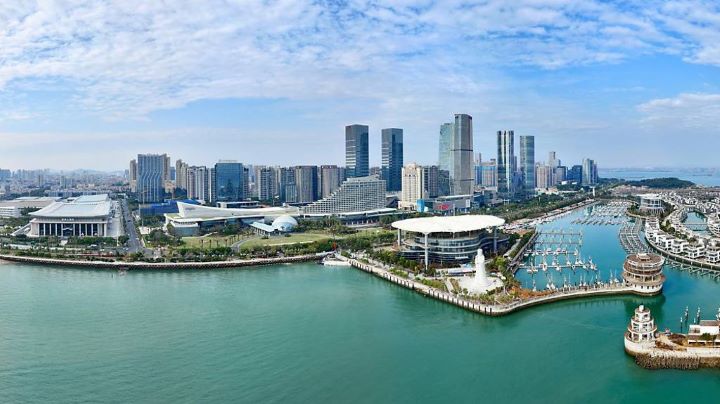 廈門則因地理位置鄰近台灣，在「兩岸經濟融合指數」各項指標中維持相對均衡表現。圖/取自新華社
