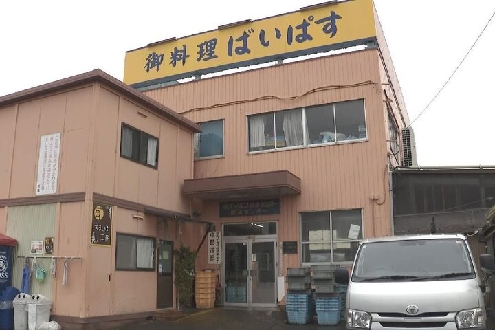 岐阜縣岐南町遭括羅病毒汙染的供參公司遭到衛生單位稽查。圖/取自中京テレビNEWS《YouTube》官方頻道