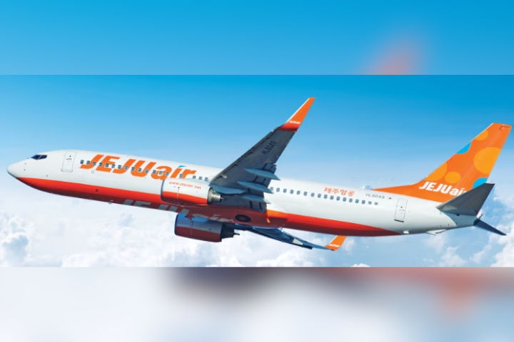 濟州航空29日才發生嚴重空難,30日又傳出同機型航班發生異常。圖/取自濟州航空官網