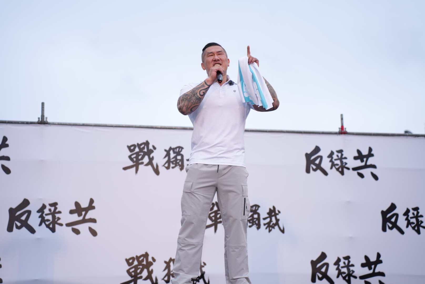 館長員工被打疑警方怠慢！張善政喊譴責暴力 中壢警還原經過