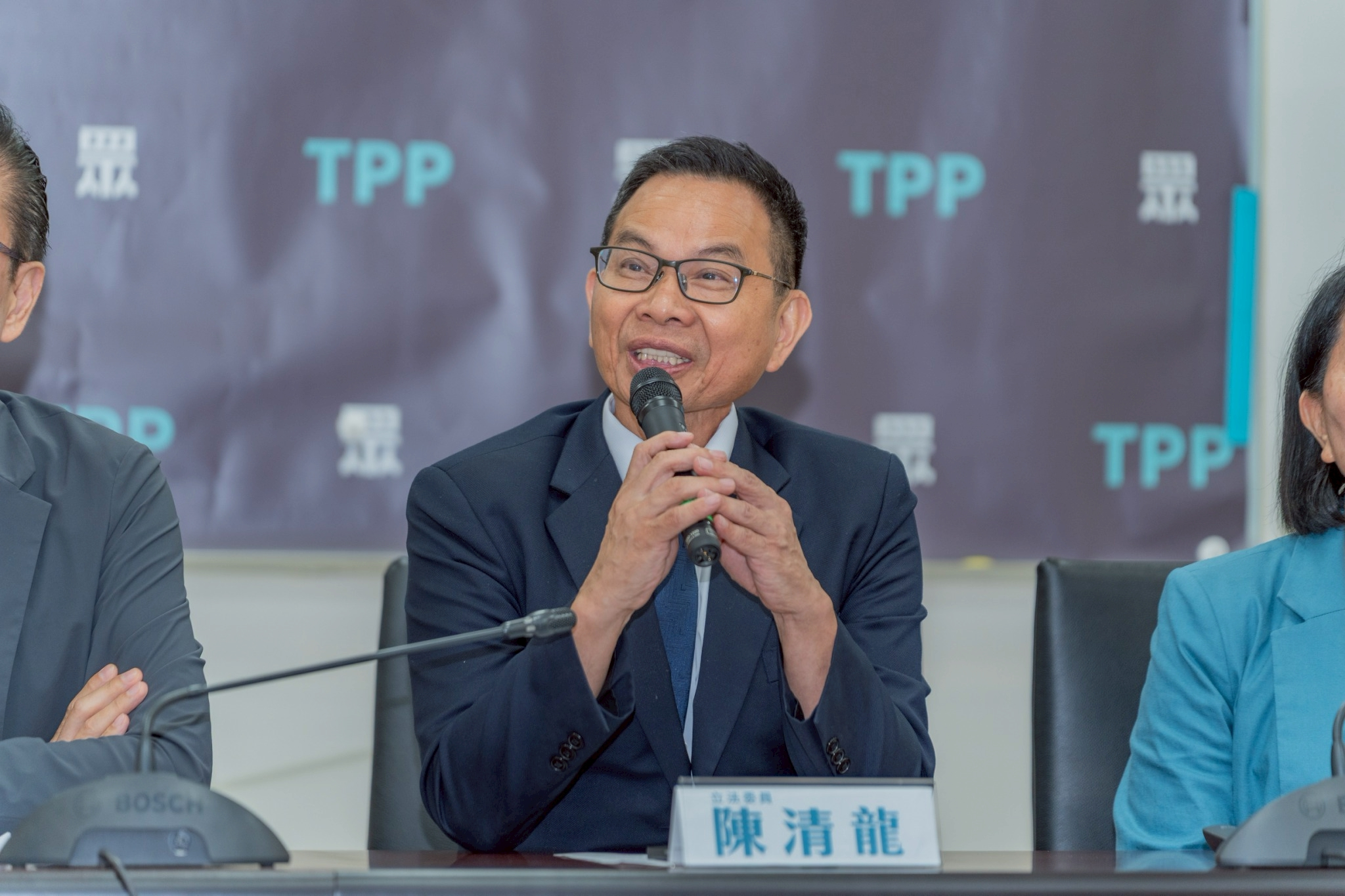 搶攻年底公投戰場　民眾黨拋交通罰鍰公投、修正移轉投票範圍