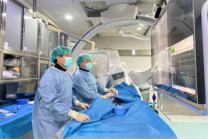 高醫IVL「血管內震波碎石術」 幫助老人家告別心痛