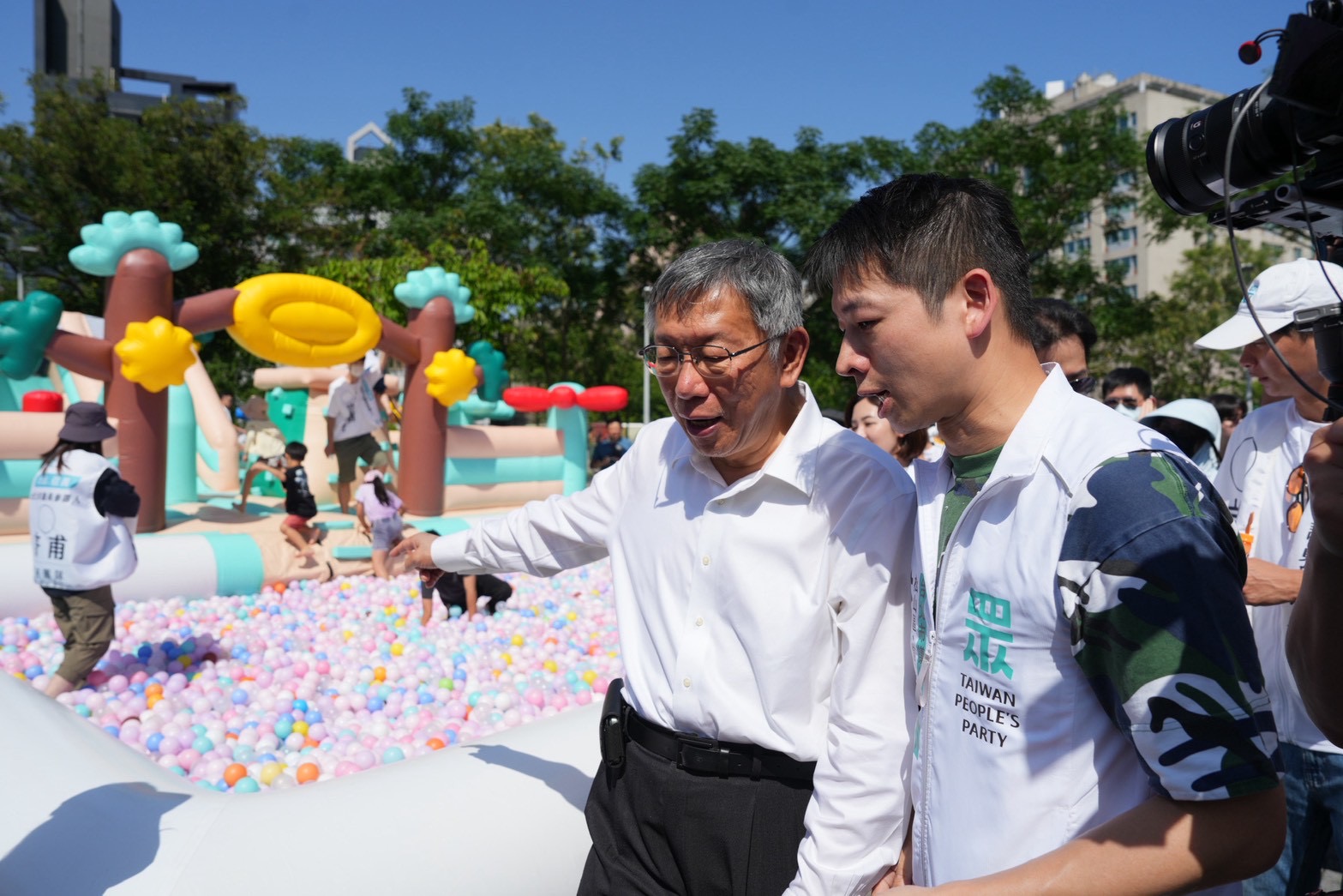 未正面回應是否支持蔣萬安　柯文哲曝心中綠營「黃金組合」