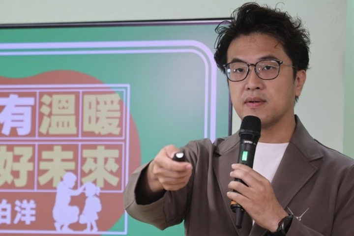 凌濤爆青鳥非法募資、曾聯絡過沈辦　沈伯洋：趕快去舉發