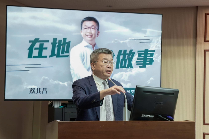 【快訊】「萬年總召」柯建銘時代終結！蔡其昌接任民進黨團總召