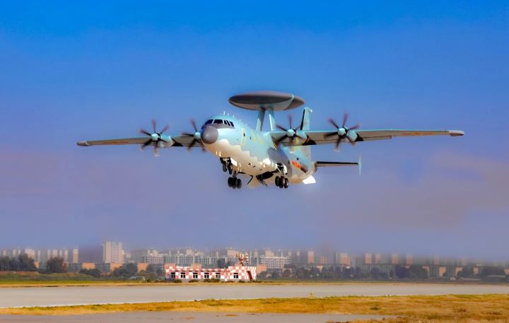 空警-500可執行空中預警、目標搜索與指揮管制任務。圖/取自央視