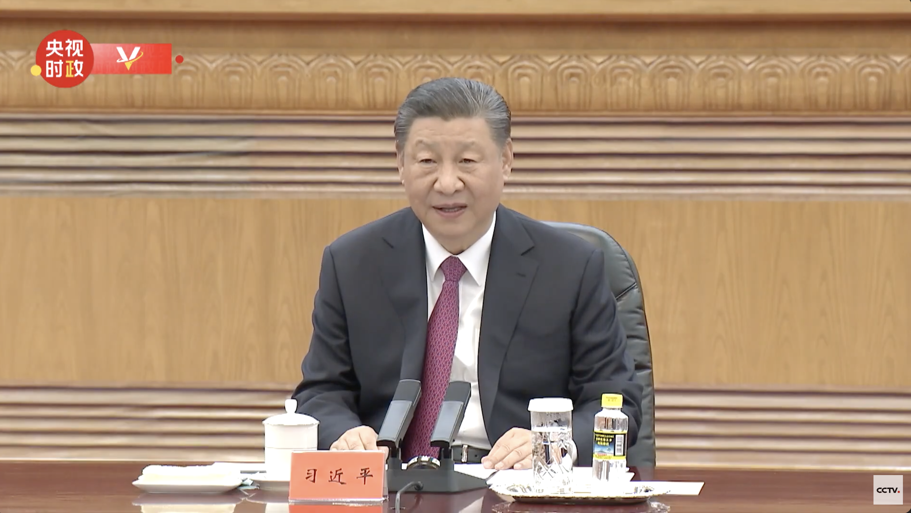 中共總書記習近平10日在「馬習二會」中表示，樂見大陸民眾多去祖國寶島看一看。外界解讀是釋出恢復陸客團來台的訊息。圖/取自新華社