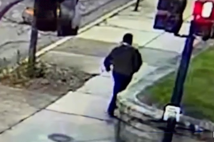 布朗大學校園槍案2死9傷　學生關燈躲桌下2小時　數百警力連夜緝兇