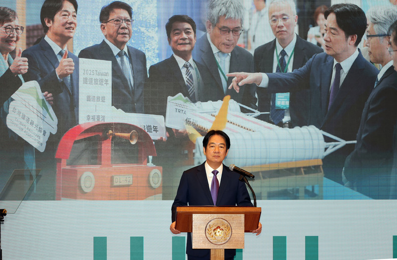 民進黨立院黨團總召柯建銘不斷提罷免，背後很可能是賴清德在元旦講話中提到的訴諸「最大民主」，即發動罷免潮。圖／中央社