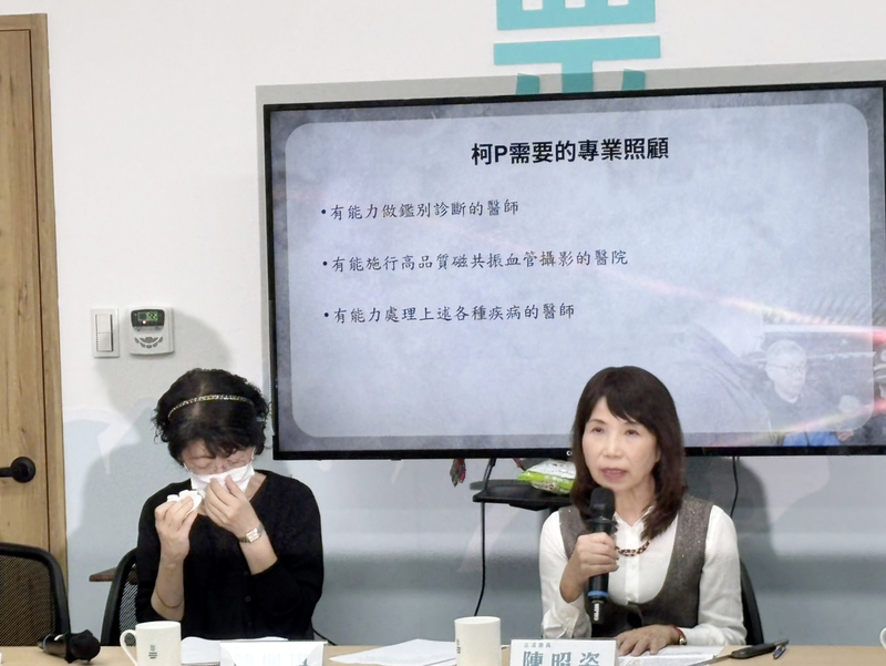 前台北市長柯文哲再度遭延押，對此，柯妻陳佩琪（左）怒喊「應該是要羈押檢察官才對」。圖／中央社