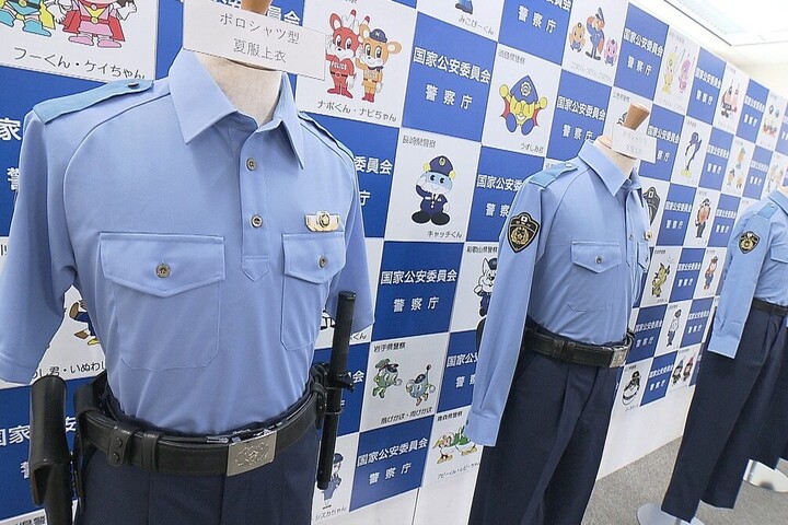 日本警察廳公布新設計的警察制服，女警將不再穿著裙裝。圖/取自ライブドアニュース《推特》