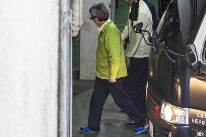 民眾黨批憑臆測羈押！律師指他無關案情：過去5個月關爽的嗎