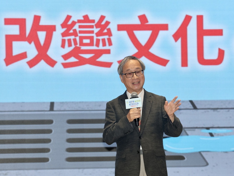 嚴家淦後代遭踢爆占博愛特區1.3公頃古蹟，文化部長李遠表示將繼續協調。圖/中央社