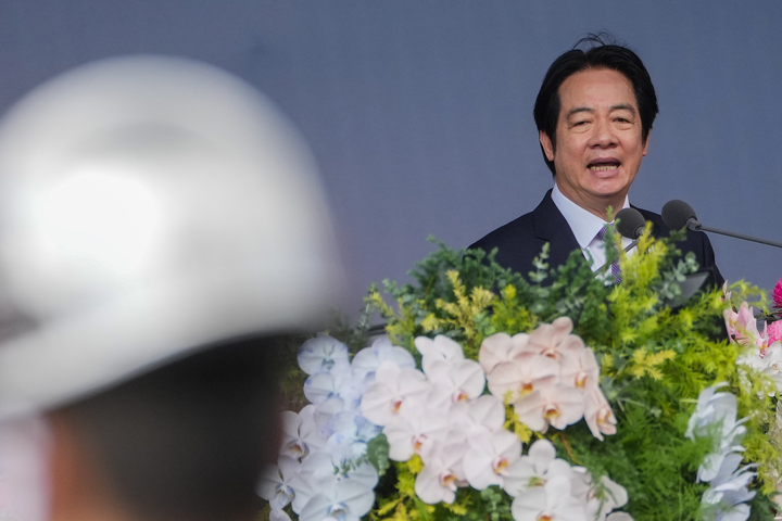 【梅花評論】高舉民主和平對話    兩岸困局難解：賴總統國慶演說凸顯五大結構性矛盾