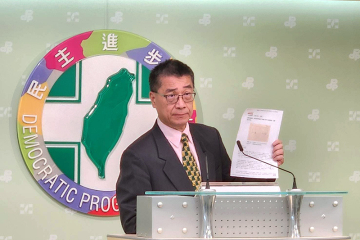 徐國勇入民進黨團群組「未告知老柯」 綠幕僚：疑賴清德想掌控黨團