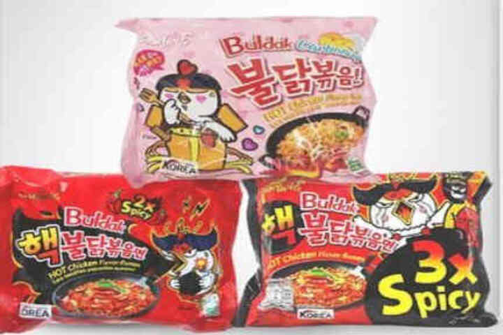 韓國三養食品在丹麥因為太辣被下架的3款泡麵。圖/取自三養食品官方《IG》