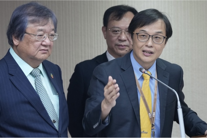 王鴻薇公文遭翻拍外流 還被嘲諷！食藥署員工記過調職 署長道歉滅火