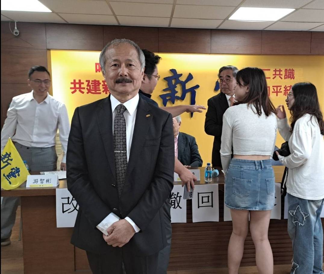 新黨副主席林易陞奉勸民進黨主席賴清德廢棄《台獨黨綱》。圖/宋秉忠攝