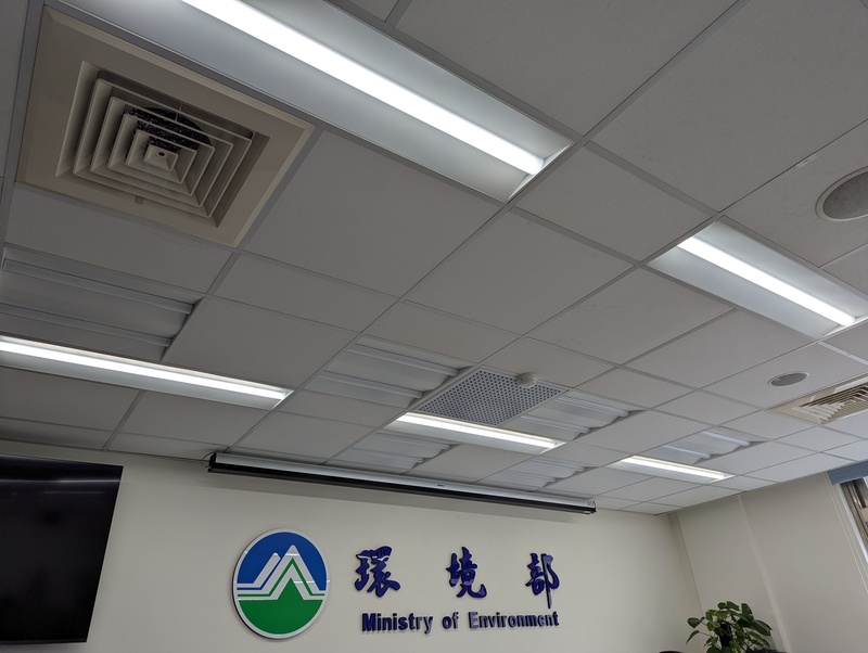 環境部7日表示，因應預算遭立法院刪除，今年提出撙節舉措包括不訂報紙、不主動提供訪客咖啡茶葉等，未來開會也不提供餐點。圖/中央社