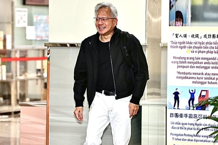 黃仁勳專機抵台南　直奔台積電3奈米廠　明赴新竹與張忠謀同台