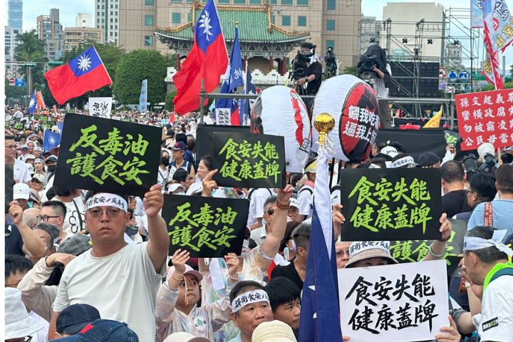 【上凱道反毒油】柯文哲因既定行程未出席　謝龍介：考量交通安全婉拒南部3輛遊覽車北上