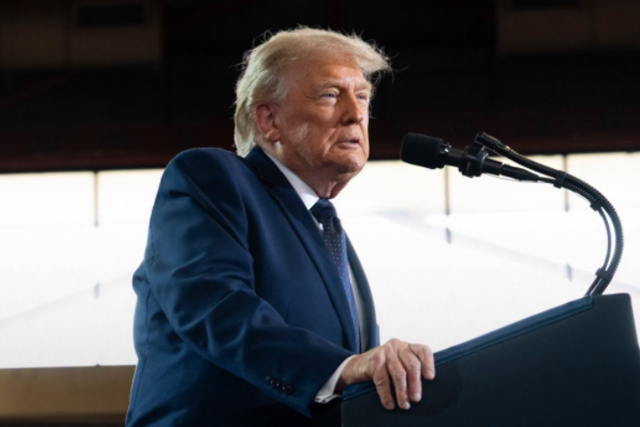 美國總統川普（Donald Trump）政府與最大貿易夥伴國之一的加拿大談判破裂後，對價值約200億美元的加拿大貨品徵收50%關稅。圖/取自Donald J. Trump FB