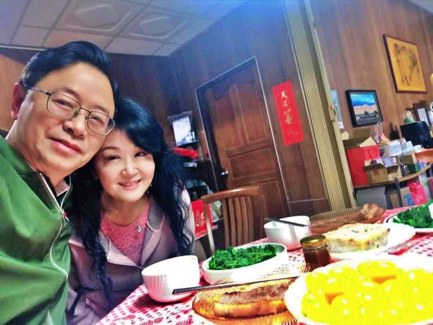 張善政與妻3日下午欲返老家新店打掃時，在國3三峽路段遇車禍，所幸皆無大礙。圖／引自張善政臉書