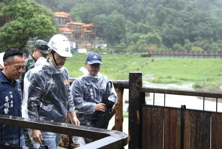 沈伯洋「股市脫鉤」挨轟　蔣萬安：權責在中央　李四川：無安全配套就是空話
