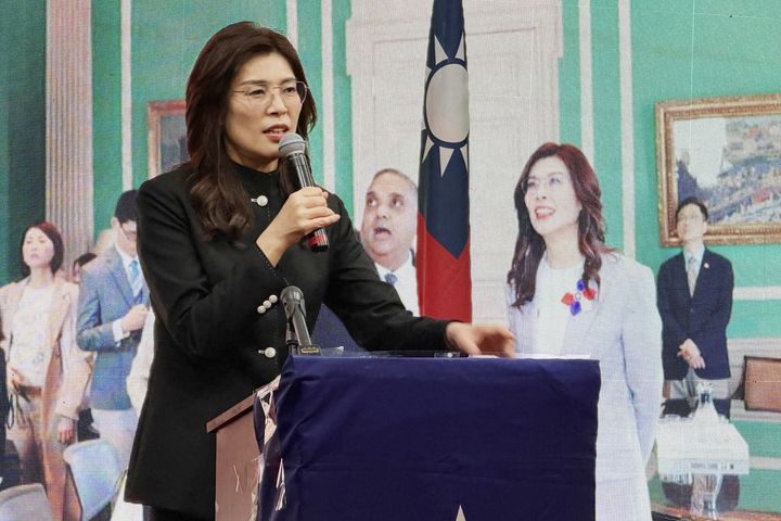 批遭民進黨阻撓　鄭麗文：我仍見到「9位國會議員」