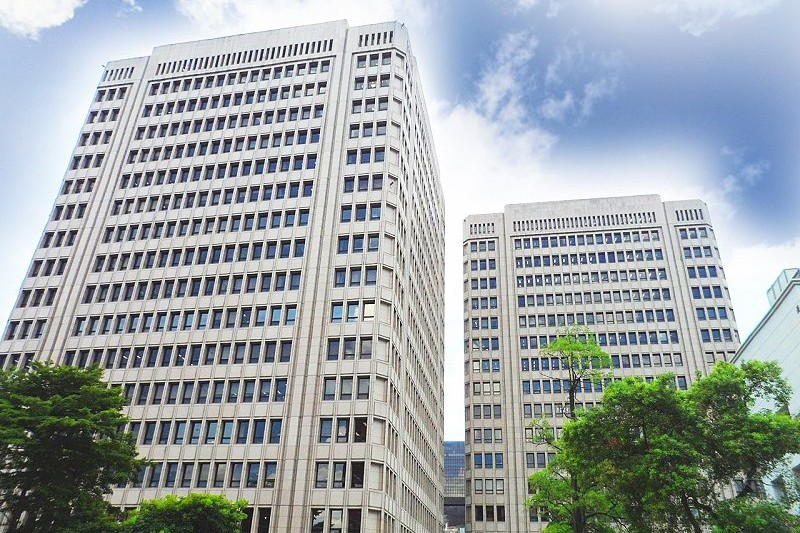 社宅不蓋、租補砍半、包租代管卻擴張　許宇甄：賴政府徹底放棄居住正義