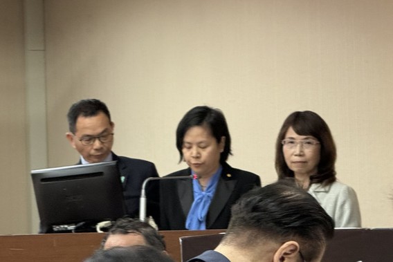 李貞秀偕同白委聯合質詢　邱垂正「拿召委當傳聲筒」間接回應