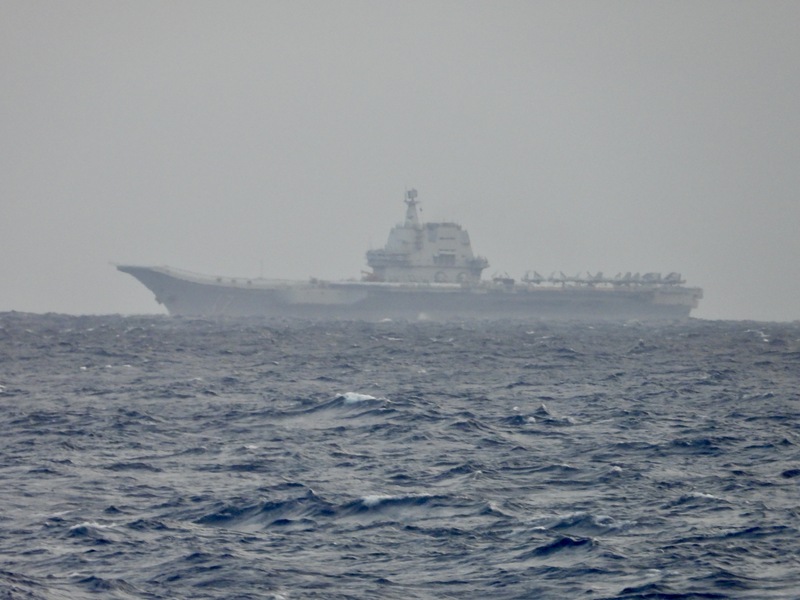 解放軍東部戰區2日宣布在台海中部、南部組織「海峽雷霆-2025A」演練，演習主角為山東艦。圖/中央社