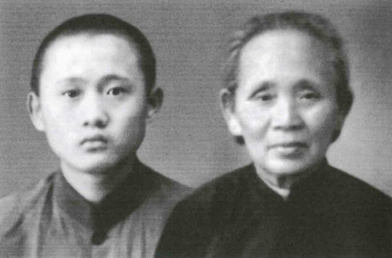 此去經年，山高水遠，不知與母親何日再見。 圖/高秉涵提供