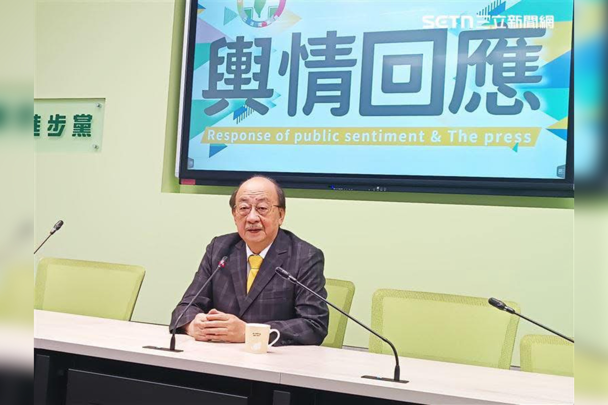 僅剩柯王兩人未請辭黨團幹部　柯建銘：我要慰留她們