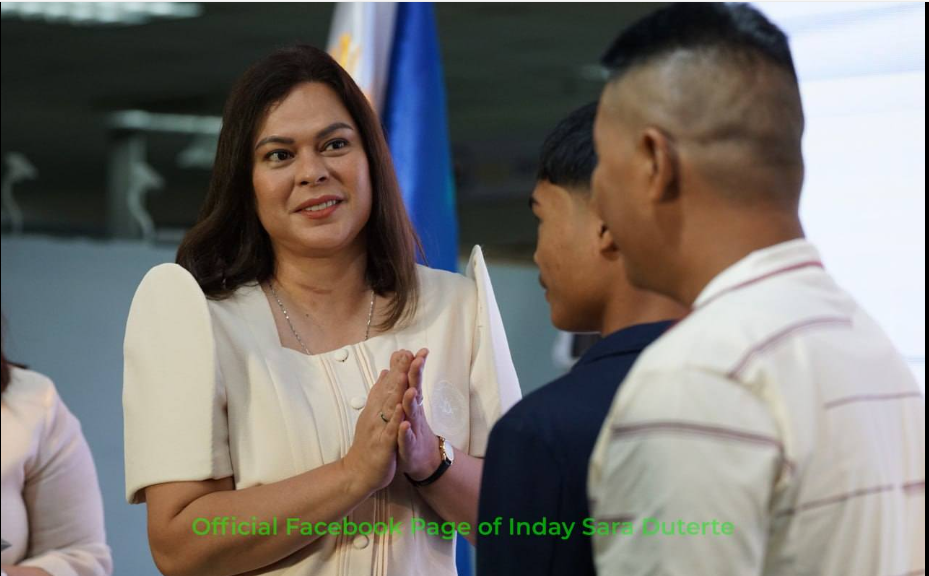 菲律賓副總統莎拉·杜特蒂（Sara Duterte）23日突然宣稱，她已經要求殺手在她遇害後，刺殺小馬可仕總統夫婦等人。圖/取自莎拉臉書
