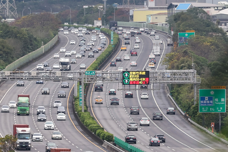 除夕返鄉車潮開始湧現 避開5大地雷路段