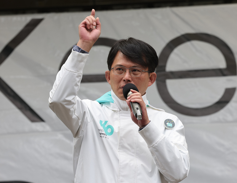 遭柯建銘指民眾黨8席不分區是「最沒用的8席」，黃國昌反譏：立法院被柯建銘操控左右的時代結束了。圖/中央社