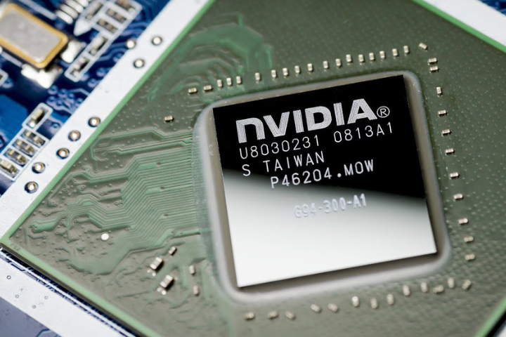 路透：中企狂訂200萬顆H200晶片　輝達急洽台積電拉高產能