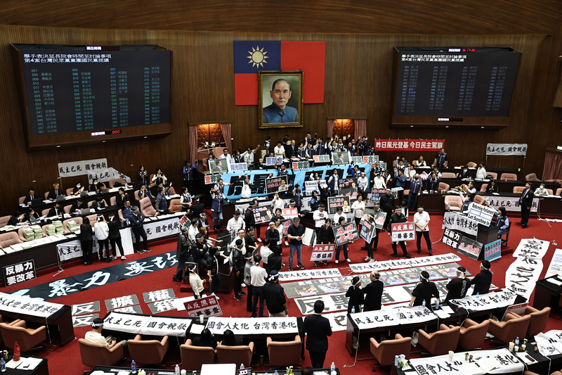 立院周五續審國會改革法案，藍委盼順利三讀，清查民進黨想隱匿的弊案。圖/中央社