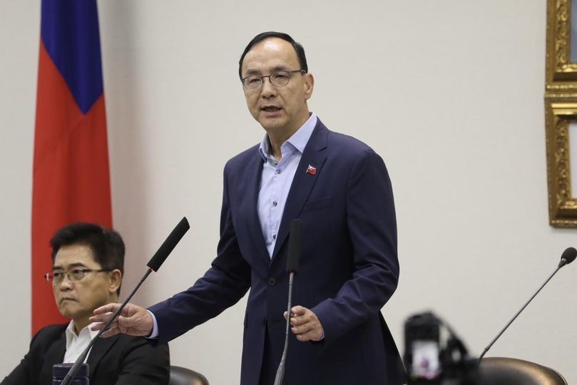 賴清德的「新兩國論」，兩大在野黨的國民黨、民眾黨，幾乎全部噤聲！圖/取自朱立倫臉書