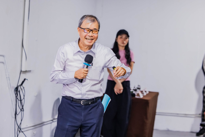 割頸案乾哥國一就帶刀！資深師怒批教育部：制度沒支持認真老師與學生