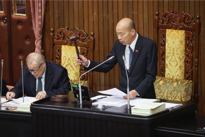 青鳥轉戰公投！傳綠營正式接觸民團　網怒批「煩不煩」：大公投大失敗