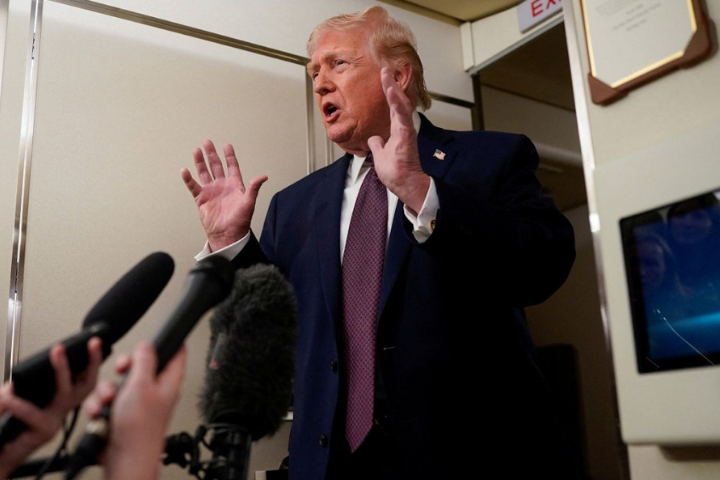 川普再拋奪取領土主張 譏格陵蘭防衛力「只有兩台狗拉雪橇」