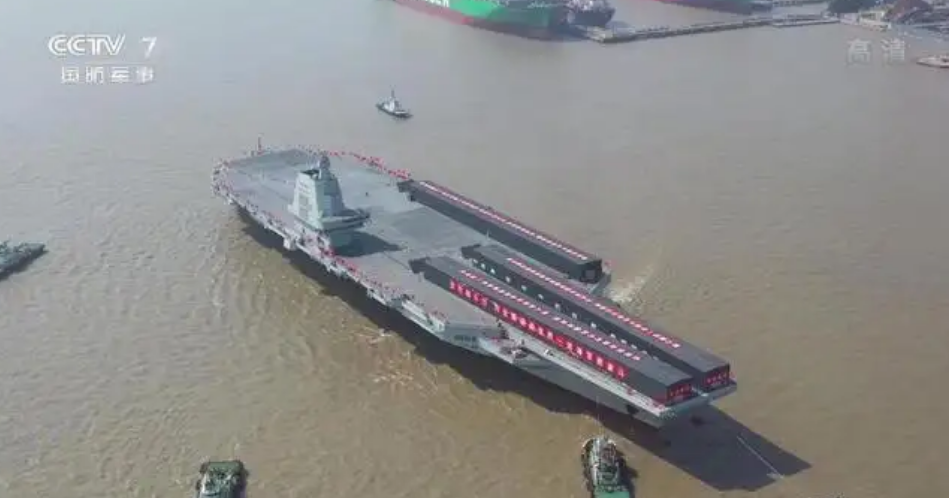 大陸解放軍「福建艦」航母傳出可能在5月1日進行海試。圖/取自央視網