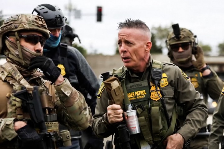 美邊境巡邏隊指揮官涉違禁令施放催淚瓦斯　遭法官傳喚出庭